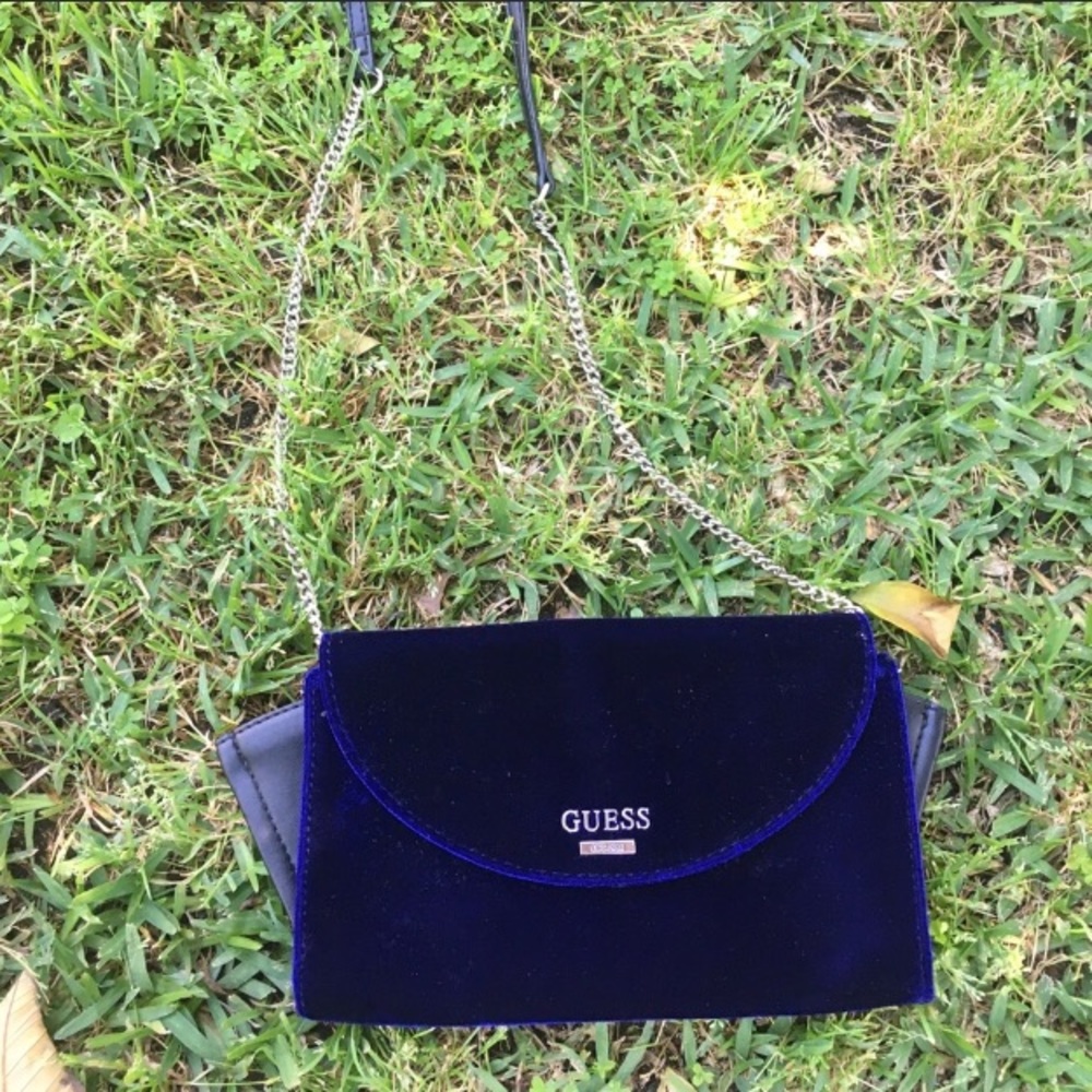 Guess 💙 👜 like new
